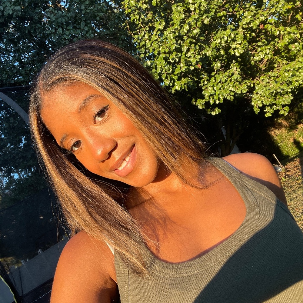 Meet your Posher, Sydney